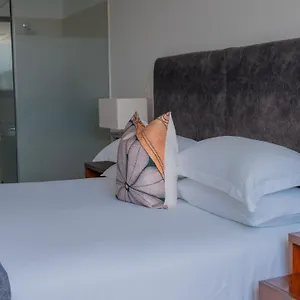https://new-kings-hotel.hotels-capetown.com