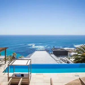 https://compass-house-boutique-hotel.hotels-capetown.com